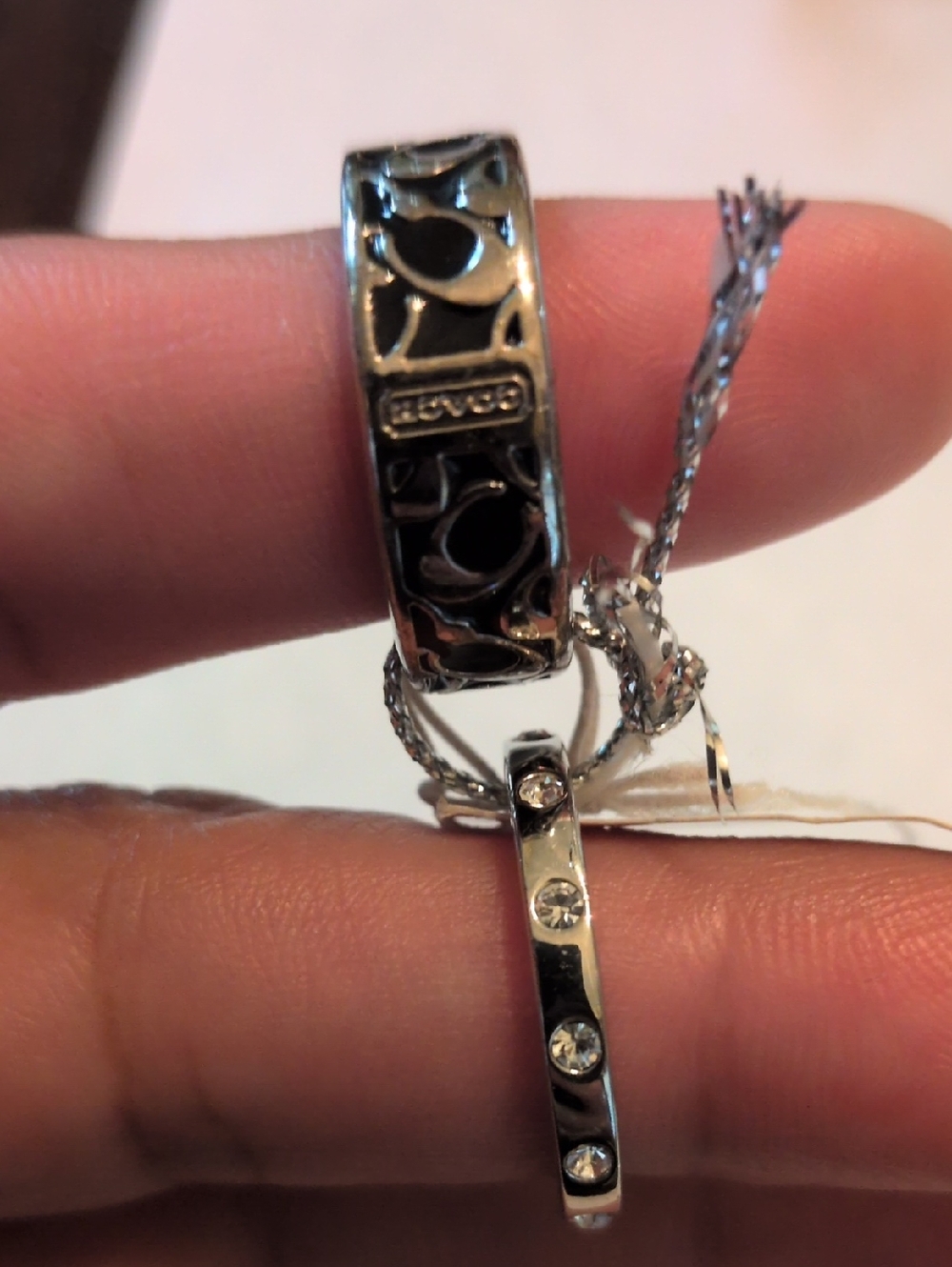 NWT COACH Black Enamel Signature Ring Set Size 6 95586 - Picture 6 of 8